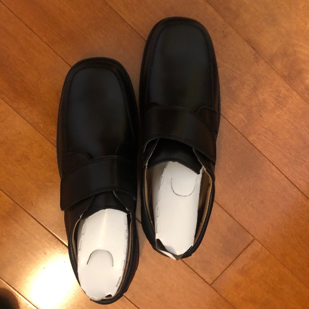 Florsheim boys shoes